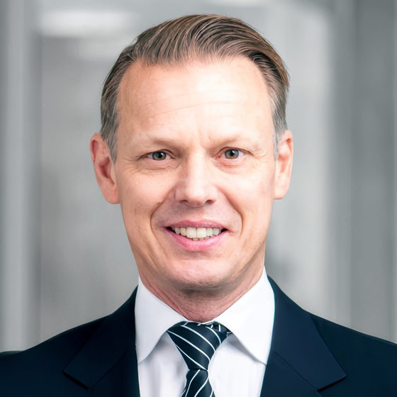 Dr. Daniel Fasnacht
